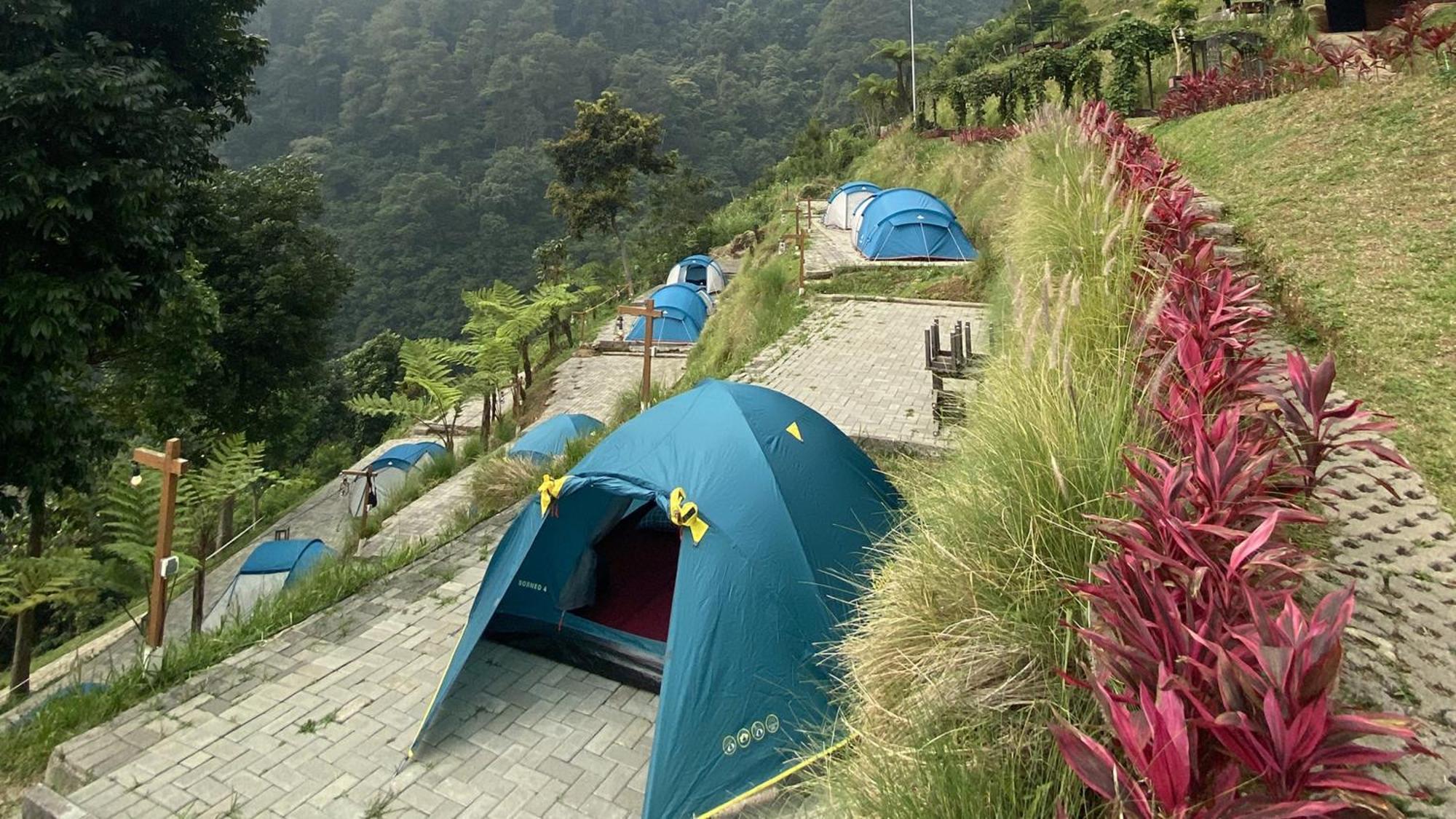 צ'יסרואה Damar Langit Resort מראה חיצוני תמונה