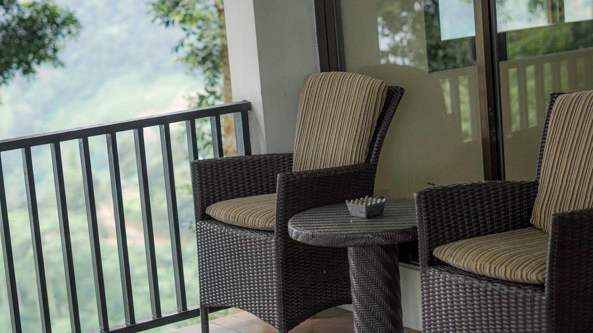צ'יסרואה Damar Langit Resort מראה חיצוני תמונה