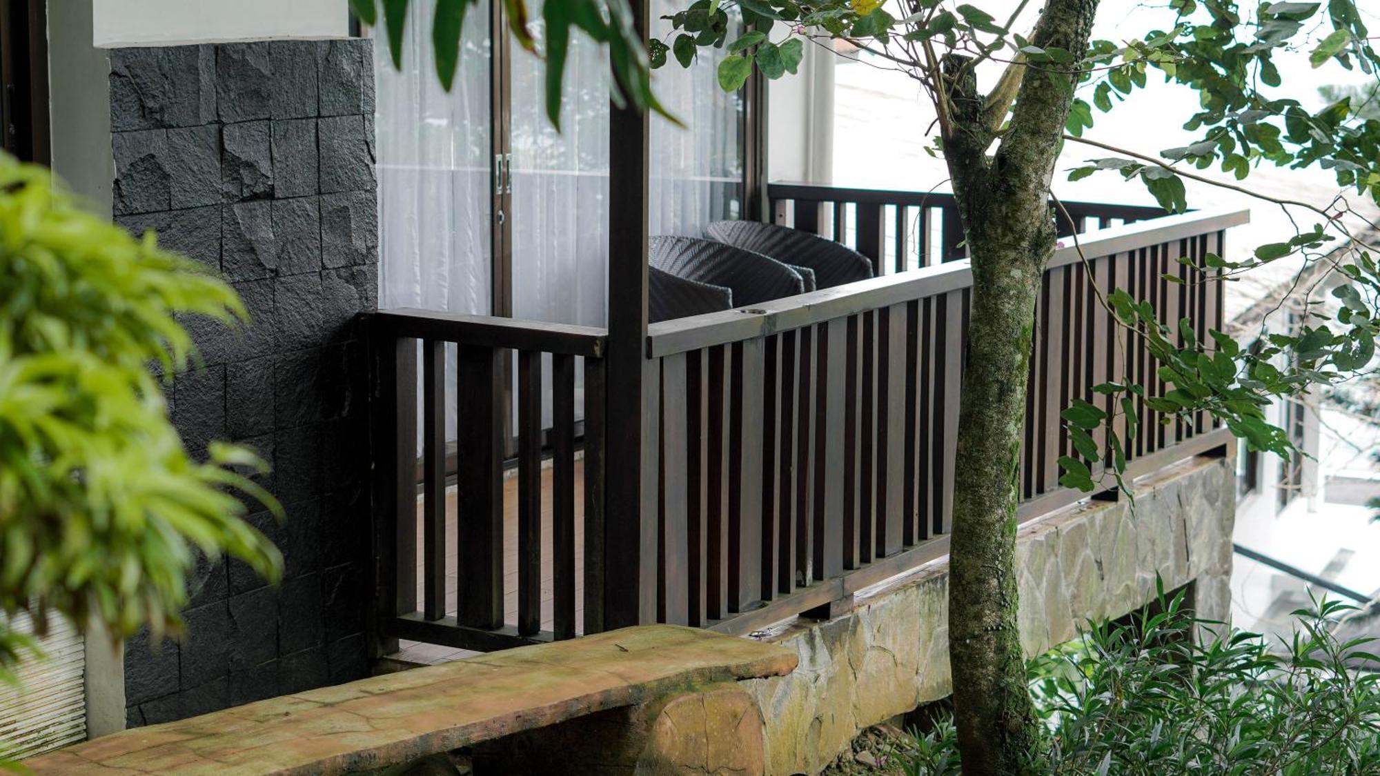 צ'יסרואה Damar Langit Resort מראה חיצוני תמונה
