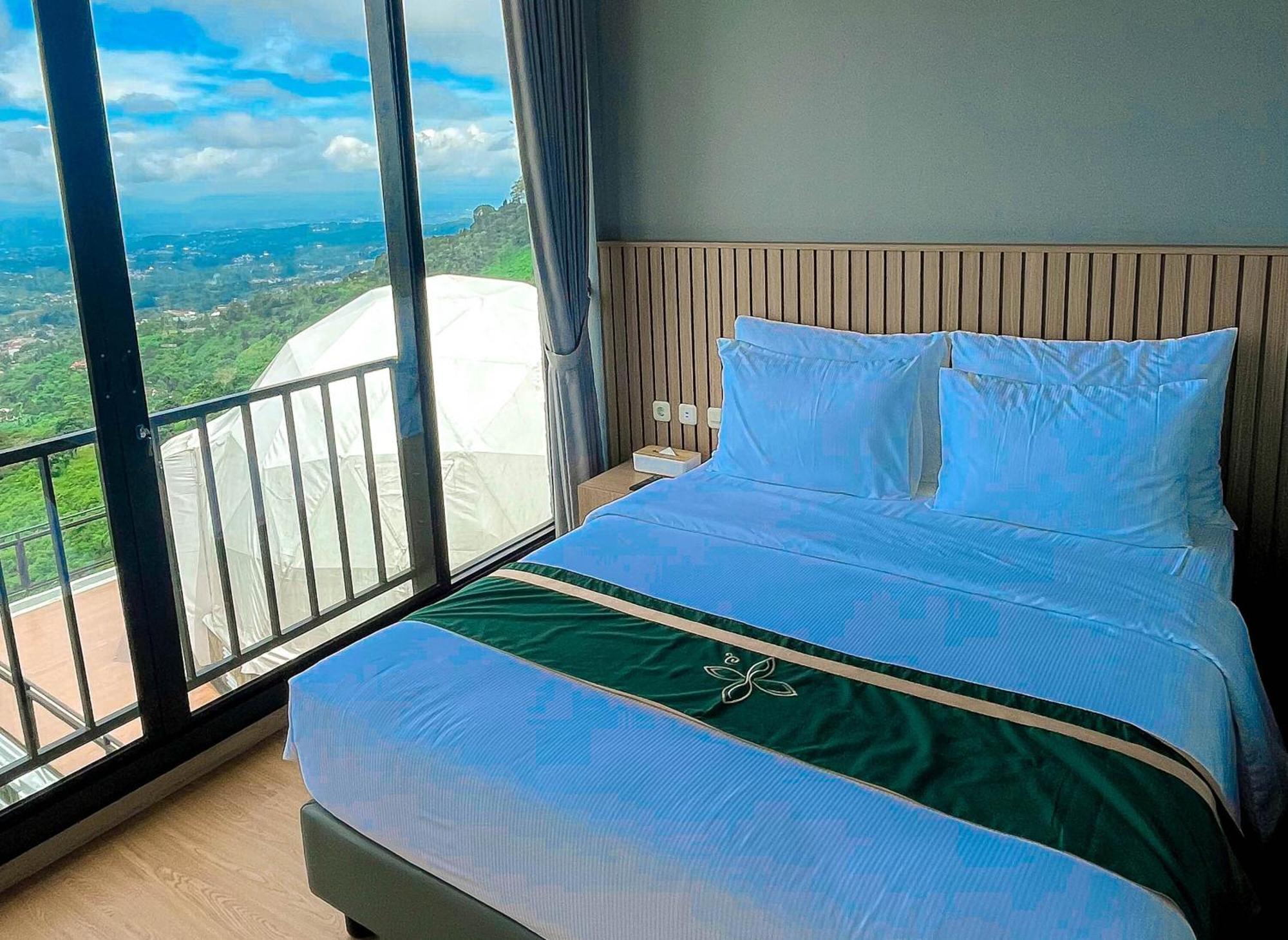 צ'יסרואה Damar Langit Resort מראה חיצוני תמונה
